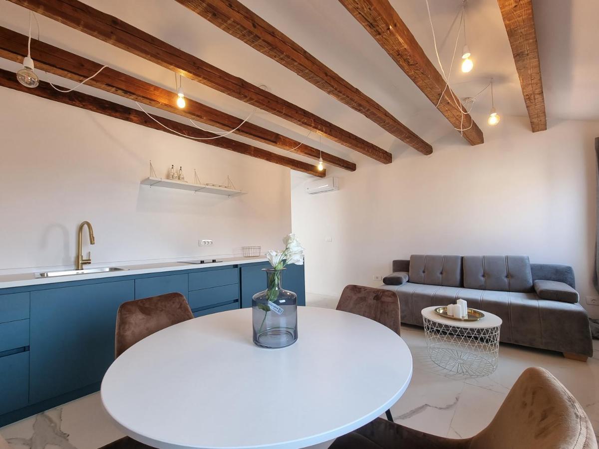 As Deluxe Apartments Pirano Esterno foto
