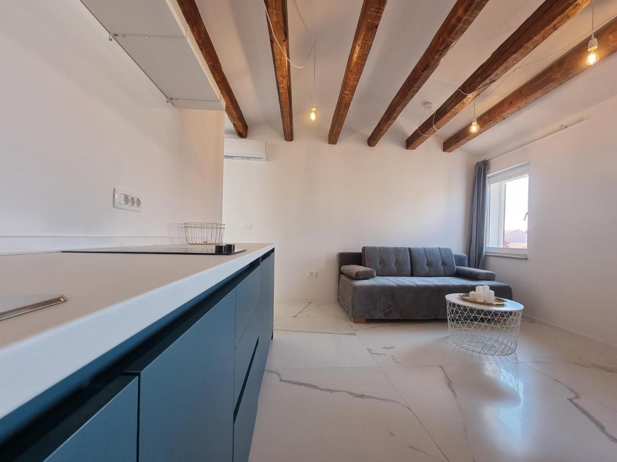 As Deluxe Apartments Pirano Esterno foto