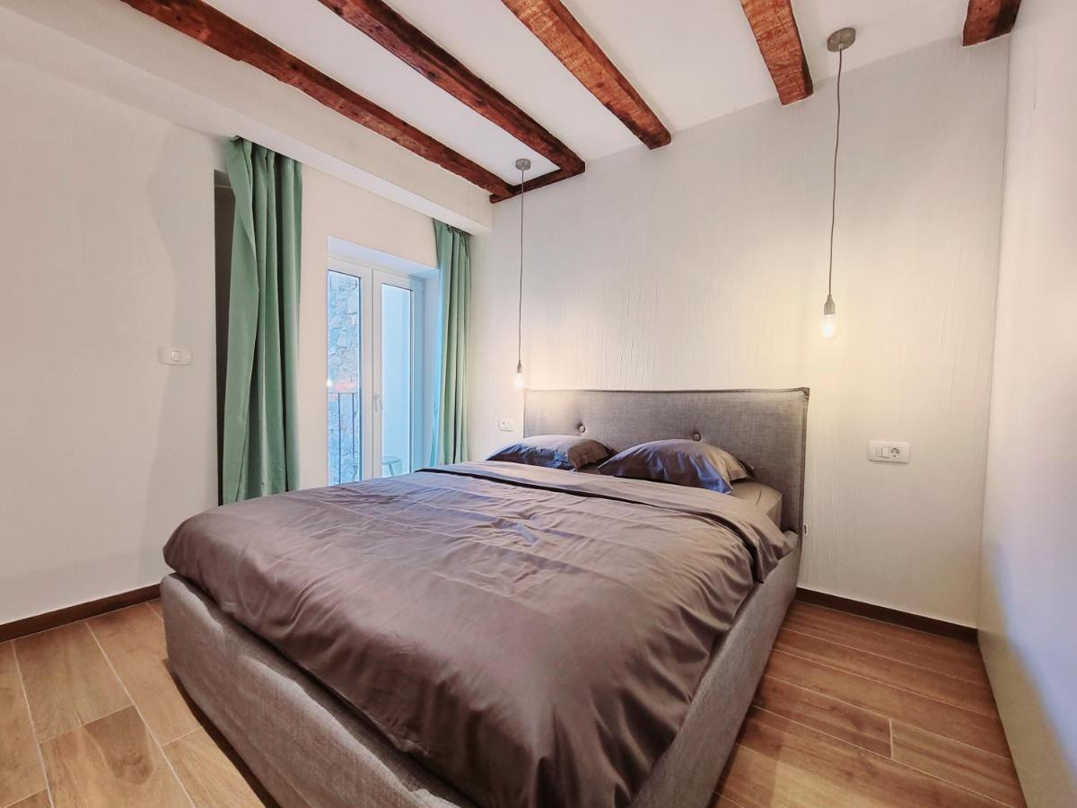 As Deluxe Apartments Pirano Esterno foto