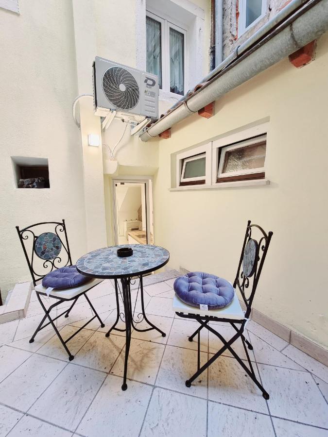 As Deluxe Apartments Pirano Esterno foto